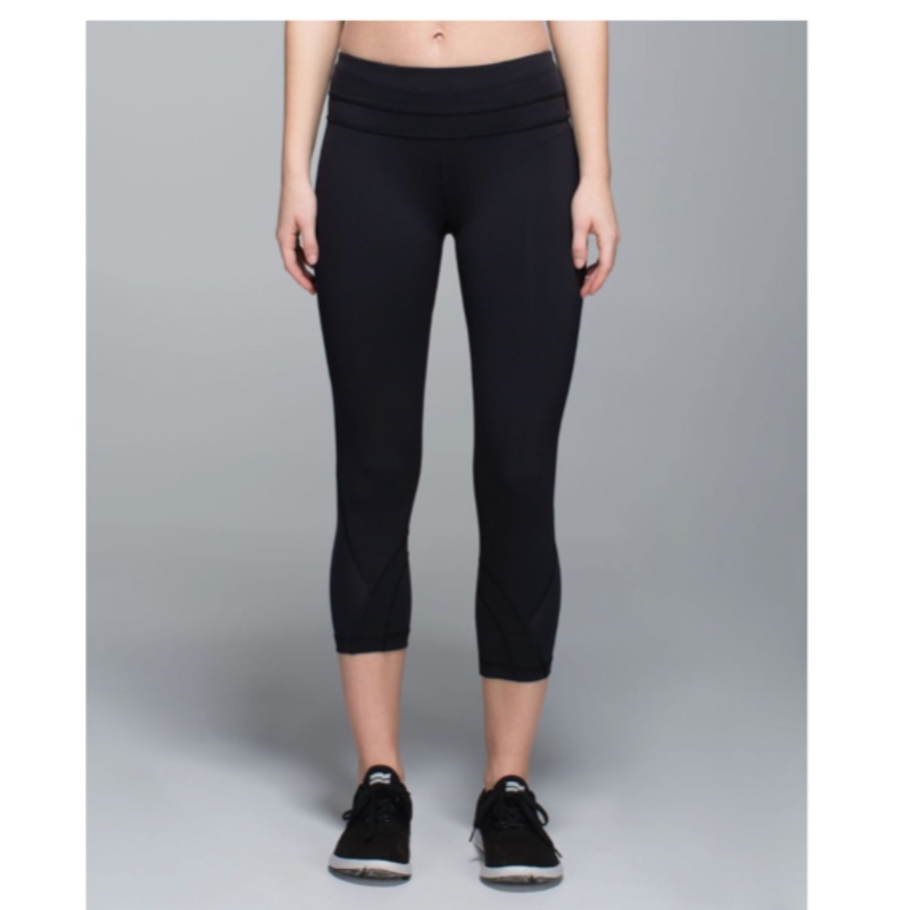 LULULEMON Run Inspire Crop II Block-It Pocket Black Size 2